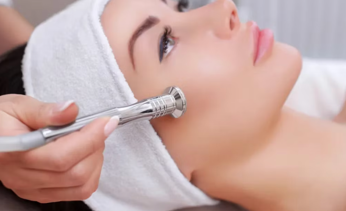 Soin visage, expert. Beauté. PLAsMA. Microblading sourcil.