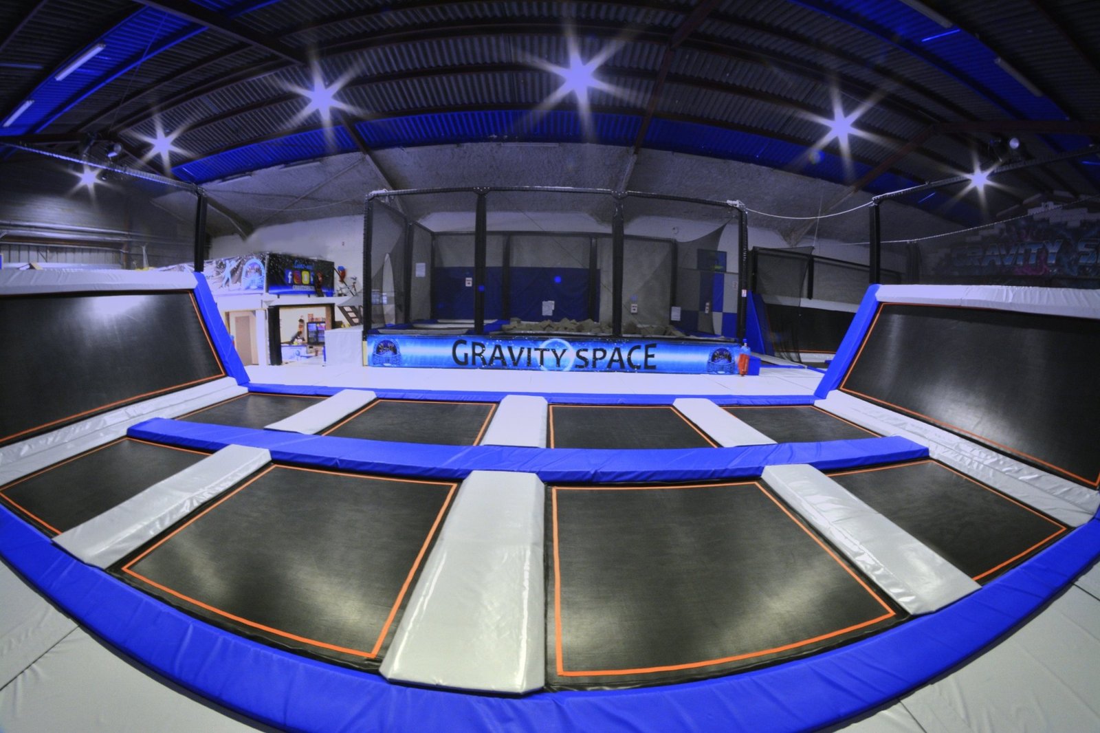Photo La Seyne Main Court Officiel