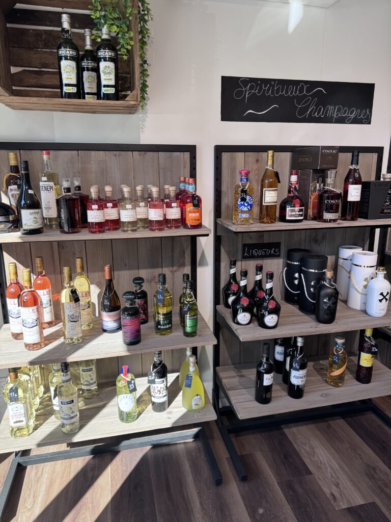 caviste sanary bar a vin planche